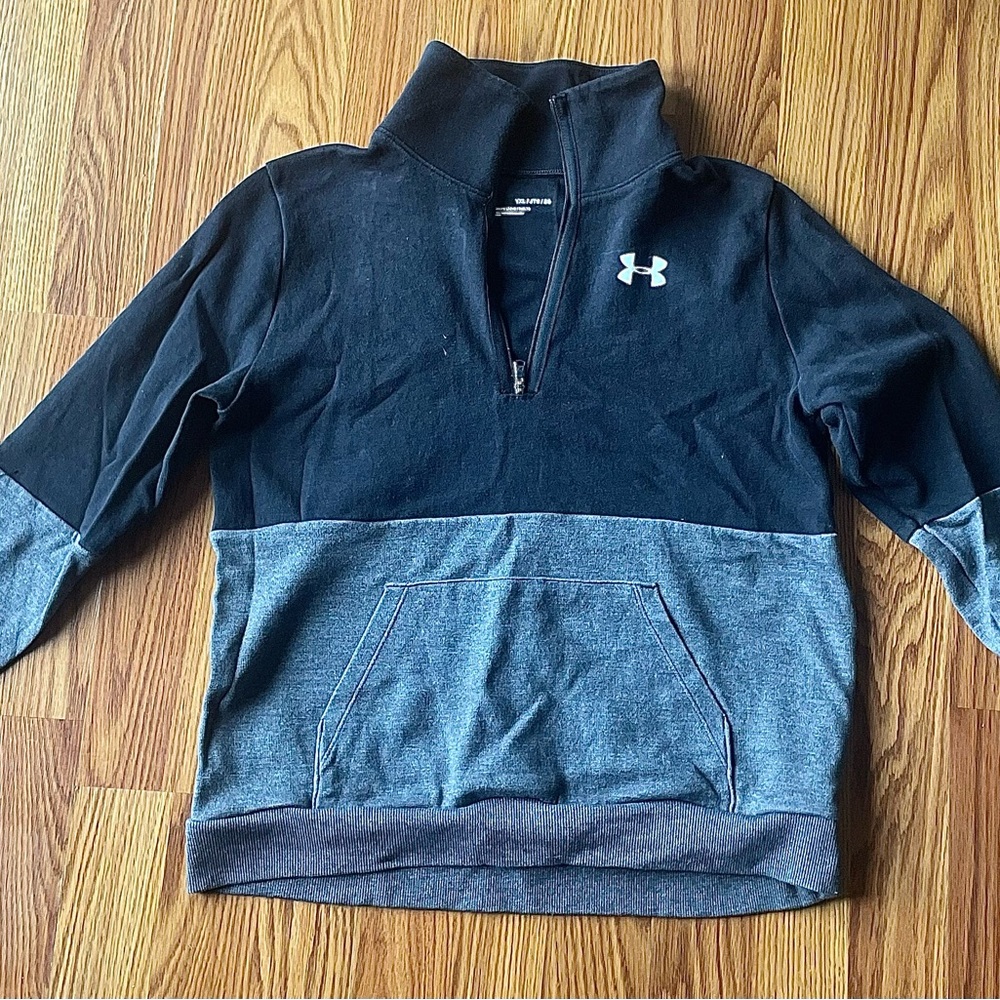 Under Armour Black and Gray Pullover